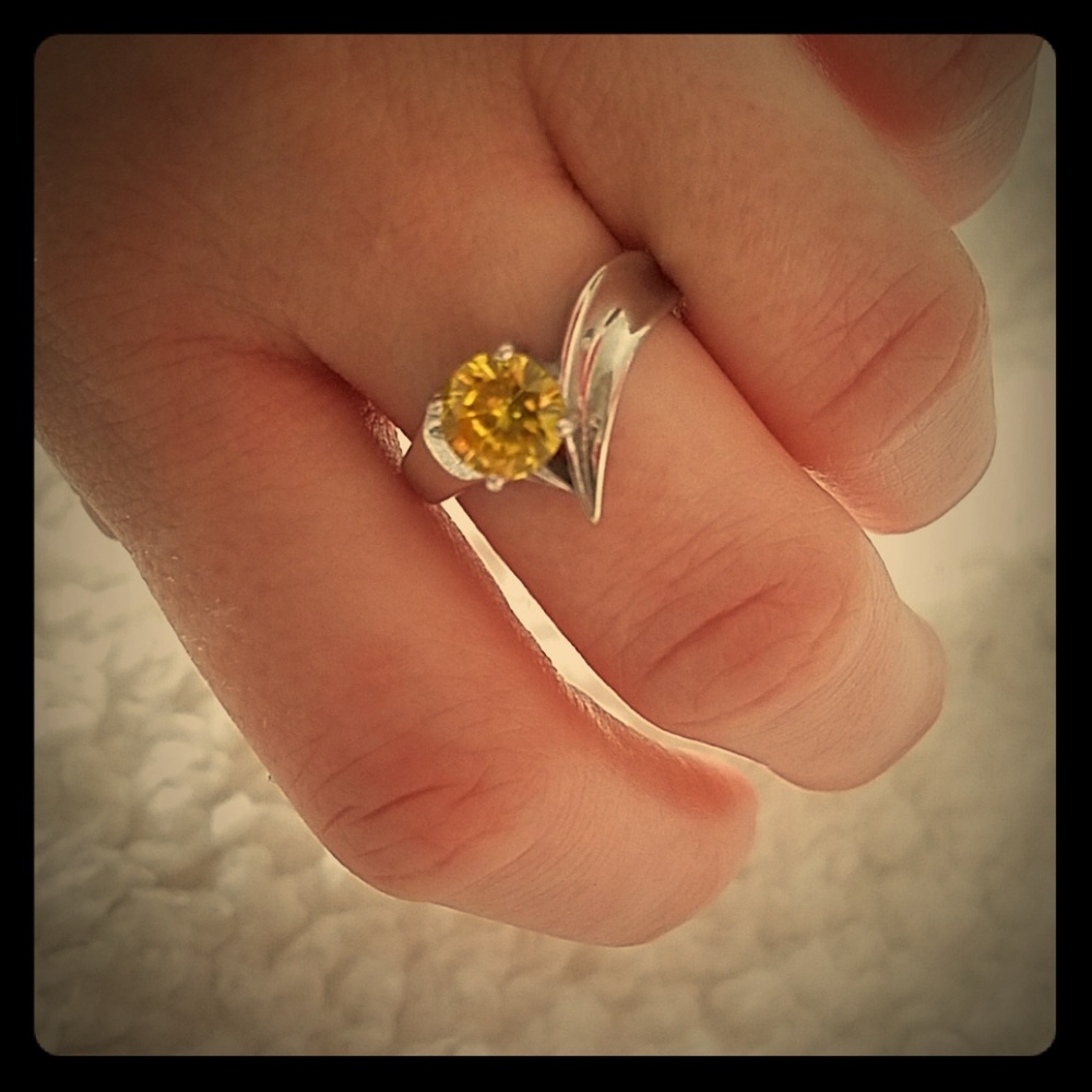 yellow gem ring (7)